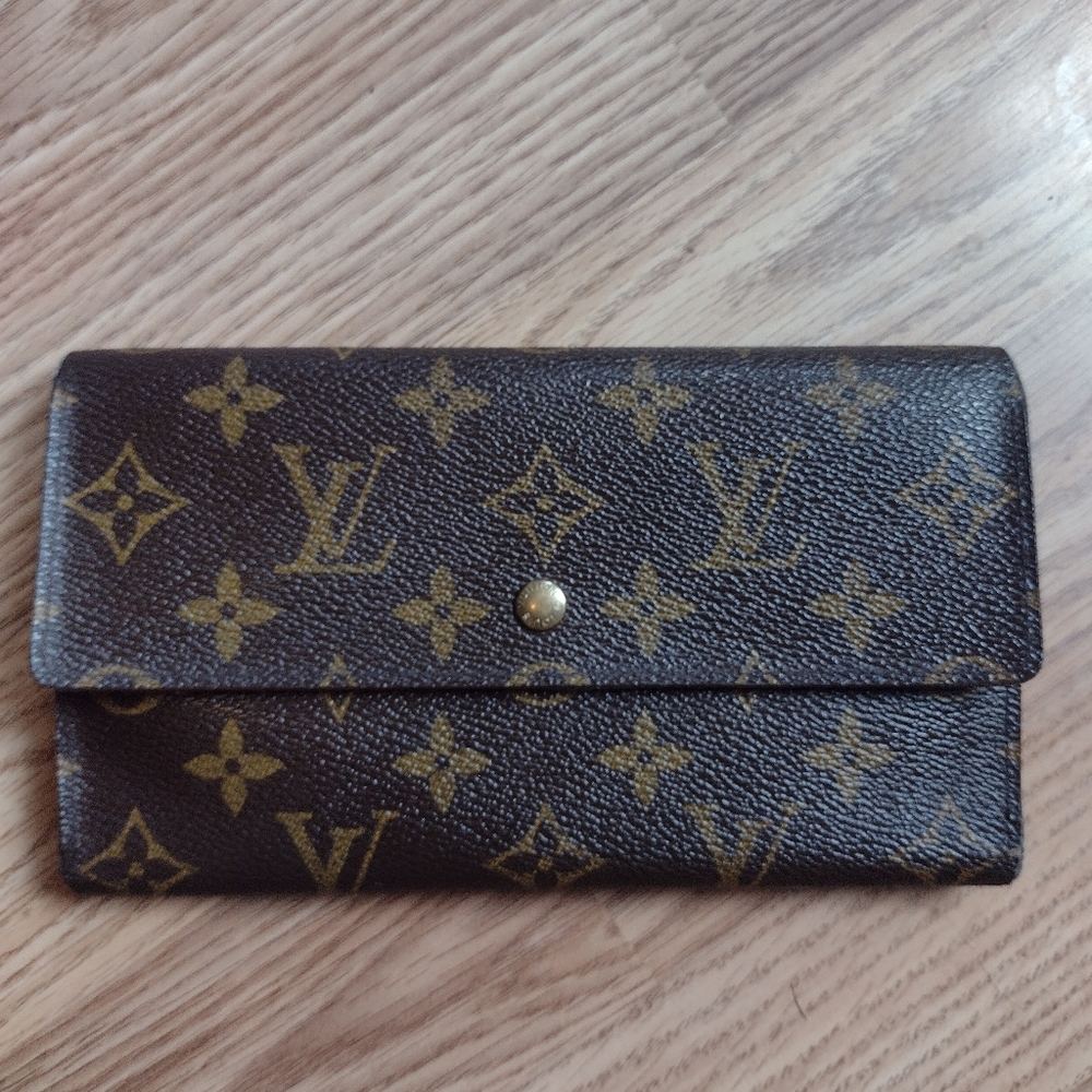 Louis Vuitton Wallet